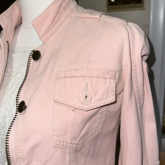 Light pink jean jacket - Picture 3 of 8